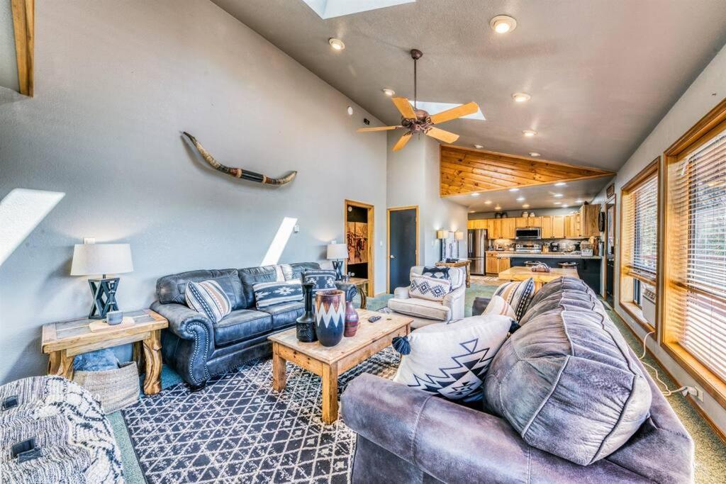 Perk Canyon Hidden Acres-Hot Tub-Gas Fireplace Ruidoso Exterior photo