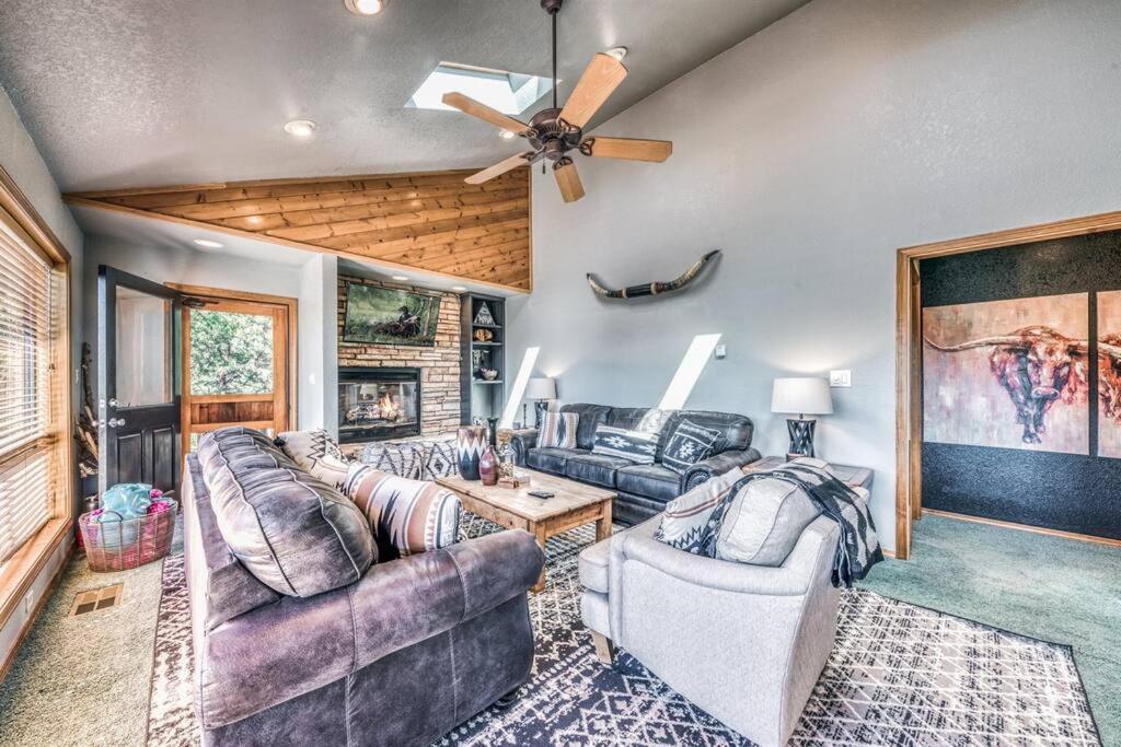 Perk Canyon Hidden Acres-Hot Tub-Gas Fireplace Ruidoso Exterior photo