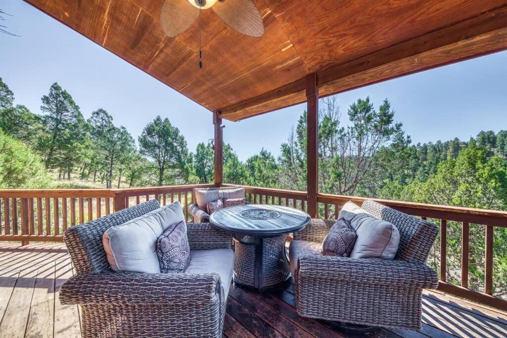 Perk Canyon Hidden Acres-Hot Tub-Gas Fireplace Ruidoso Exterior photo