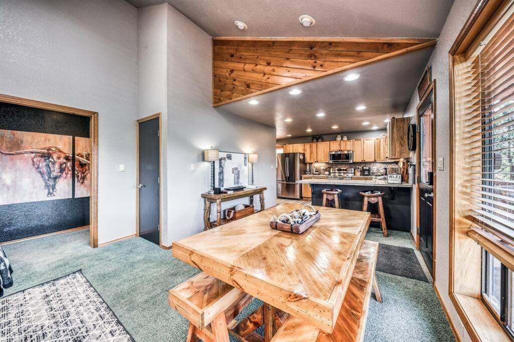 Perk Canyon Hidden Acres-Hot Tub-Gas Fireplace Ruidoso Exterior photo